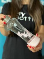 Skleněná láhev EQUA Squeeze - Magnolia 550 ml - Obrázek 4