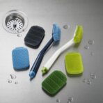 Mycí kartáč s náhradní hlavicí JOSEPH JOSEPH cleantech - zelená - Obrázek 4